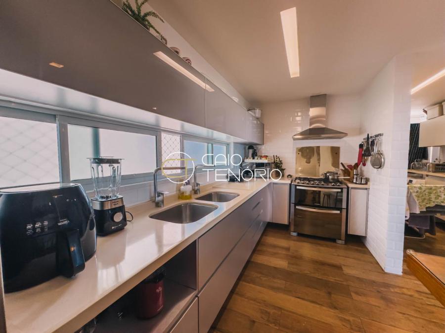 Apartamento frente mar em Guaxuma
